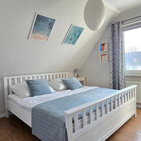 Haus Wiekend - Fewo Strandkrabbe Wiek auf Rügen Exteriör bild